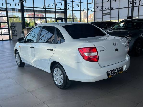 Lada (ВАЗ) Granta I с пробегом 2017 года, цена 535 000 рублей, 172000 км, седан, Автокод Объявления