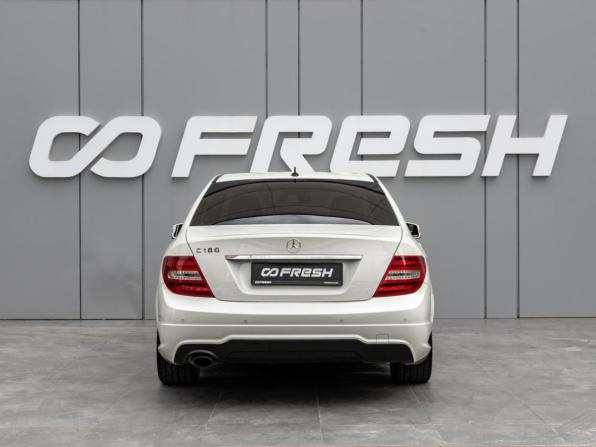 Mercedes-Benz C-Класс III (W204) Рестайлинг с пробегом 2012 года, цена 1 440 000 рублей, 241990 км, седан, Автокод Объявления