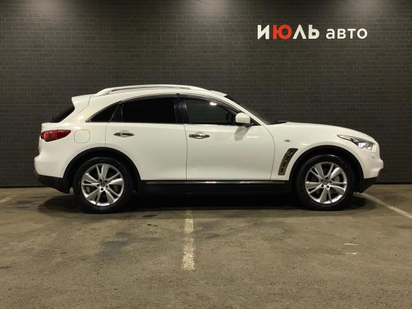 Infiniti FX II (S51) Рестайлинг с пробегом 2012 года, цена 1 949 000 рублей, 196378 км, внедорожник, Автокод Объявления