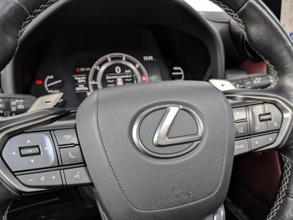 Lexus LX IV с пробегом 2022 года, цена 13 230 000 рублей, 80950 км, внедорожник, Автокод Объявления