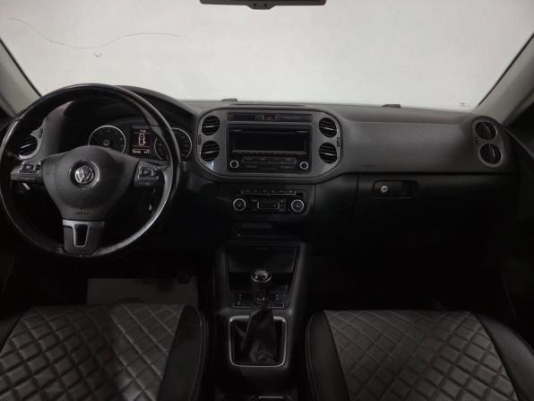 Volkswagen Tiguan I Рестайлинг с пробегом 2012 года, цена 1 000 000 рублей, 195948 км, внедорожник, Автокод Объявления