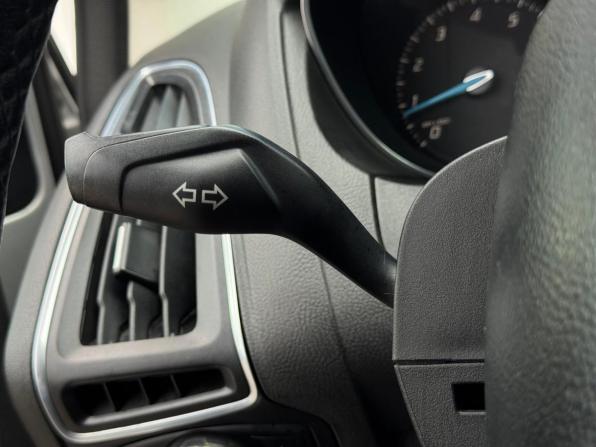 Ford Focus III с пробегом 2012 года, цена 905 000 рублей, 171242 км, хэтчбек, Автокод Объявления