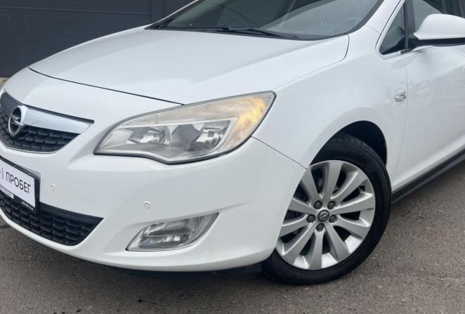 Opel Astra J с пробегом 2012 года, цена 740 000 рублей, 205200 км, хэтчбек, Автокод Объявления