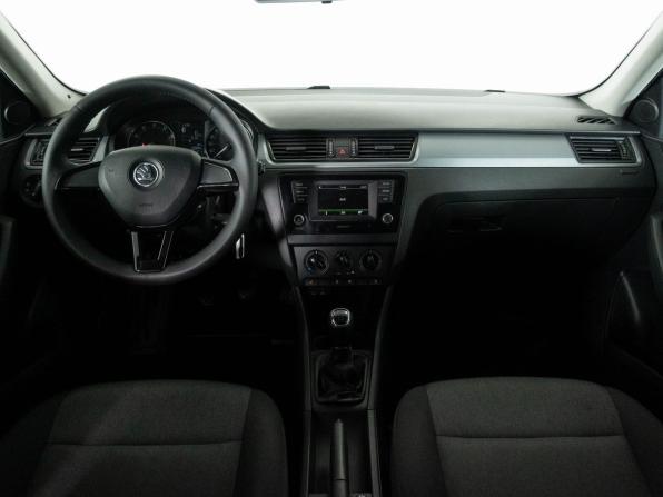Skoda Rapid I Рестайлинг с пробегом 2017 года, цена 1 128 000 рублей, 132600 км, лифтбек, Автокод Объявления
