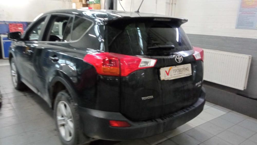 Toyota RAV4 IV (XA40) Санкт-Петербург  - изображение 4
