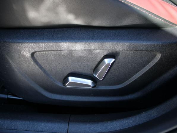 Geely Coolray I с пробегом 2023 года, цена 1 749 000 рублей, 79321 км, внедорожник, Автокод Объявления