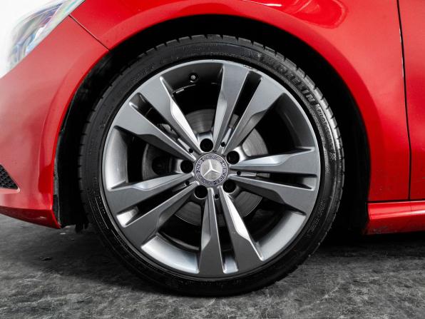 Mercedes-Benz CLA I (C117 X117) с пробегом 2015 года, цена 1 325 000 рублей, 64380 км, седан, Автокод Объявления