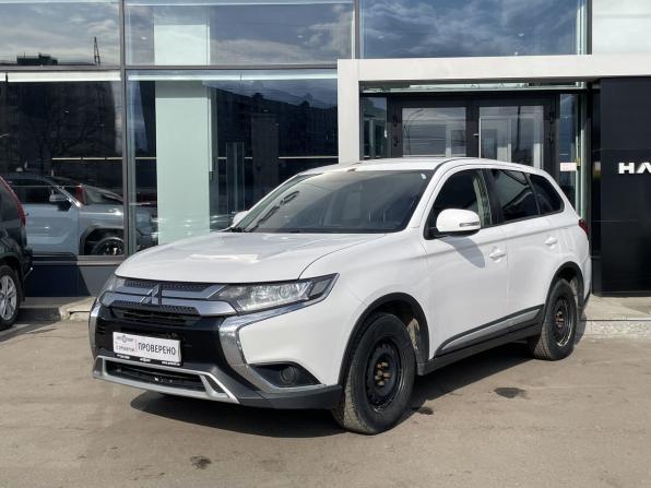 Mitsubishi Outlander III Рестайлинг 3 с пробегом 2019 года, цена 1 579 000 рублей, 225000 км, внедорожник, Автокод Объявления