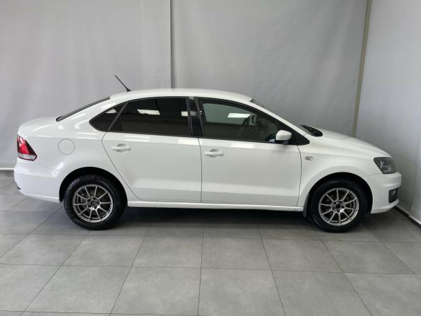 Volkswagen Polo V с пробегом 2015 года, цена 815 000 рублей, 166888 км, седан, Автокод Объявления