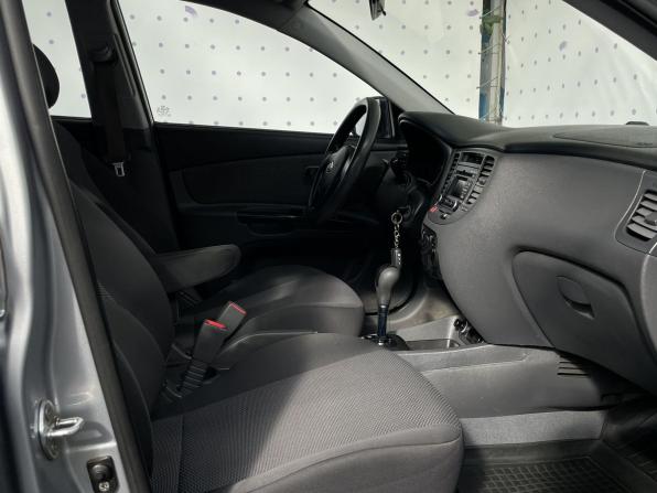 Kia Rio II Рестайлинг с пробегом 2011 года, цена 740 000 рублей, 120542 км, хэтчбек, Автокод Объявления