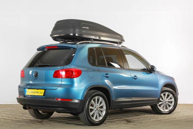 Volkswagen Tiguan I Рестайлинг с пробегом 2011 года, цена 1 199 000 рублей, 300000 км, внедорожник, Автокод Объявления