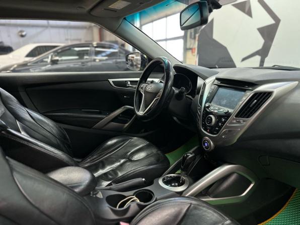 Hyundai Veloster I с пробегом 2012 года, цена 1 179 900 рублей, 221120 км, хэтчбек, Автокод Объявления