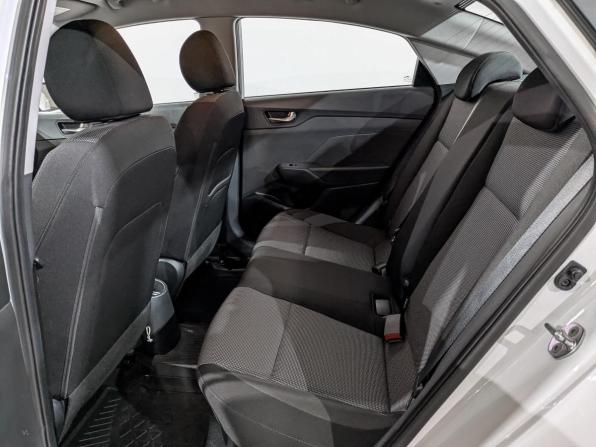 Hyundai Solaris II Рестайлинг с пробегом 2022 года, цена 1 565 000 рублей, 57369 км, седан, Автокод Объявления