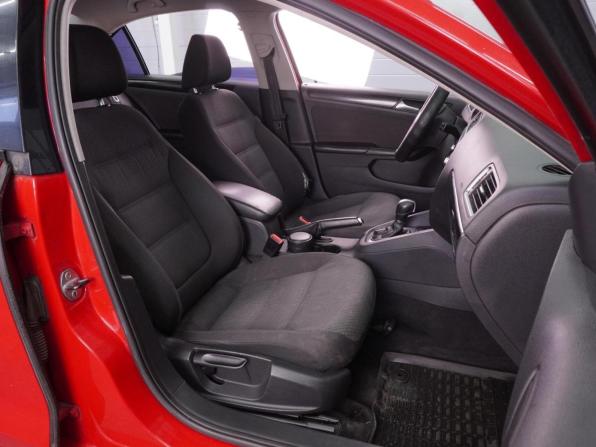 Volkswagen Jetta VI с пробегом 2012 года, цена 799 000 рублей, 276139 км, седан, Автокод Объявления