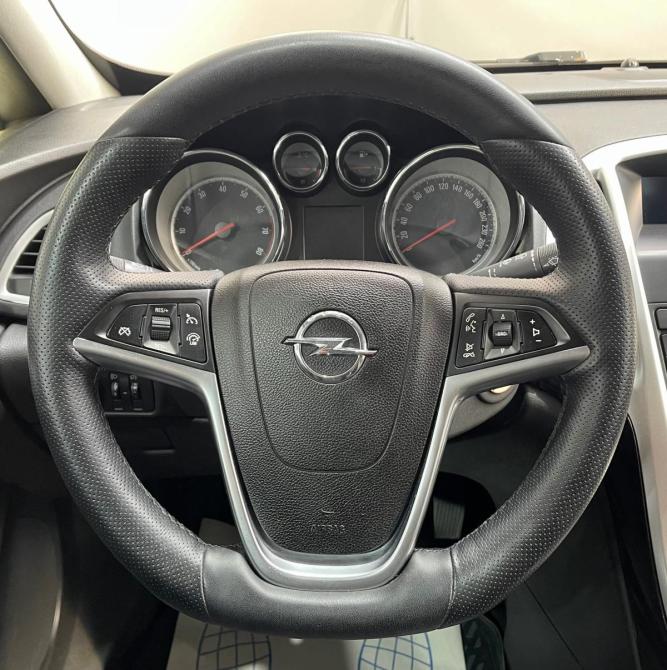 Opel Astra J Рестайлинг Воронеж  - изображение 14