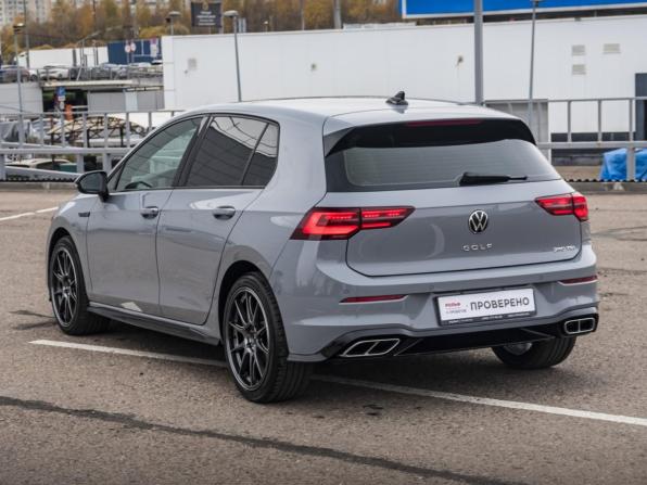 Volkswagen Golf VIII с пробегом 2021 года, цена 2 939 000 рублей, 52700 км, хэтчбек, Автокод Объявления