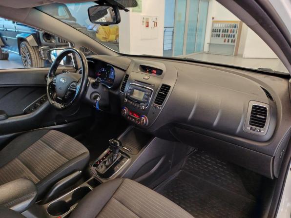 Kia Cerato III Рестайлинг (Classic) с пробегом 2019 года, цена 1 402 000 рублей, 171116 км, седан, Автокод Объявления