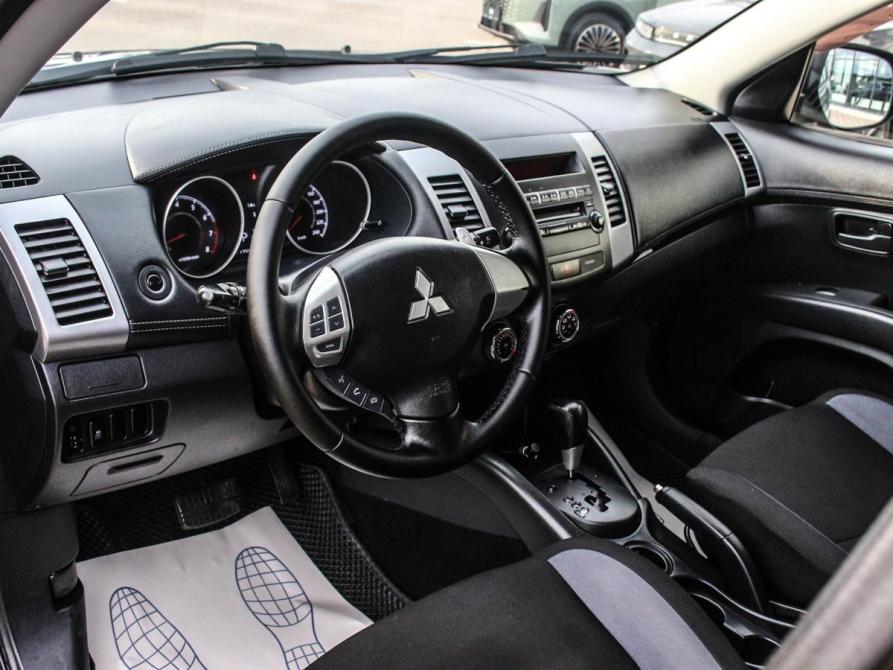 Mitsubishi Outlander II Рестайлинг Калуга  - изображение 7