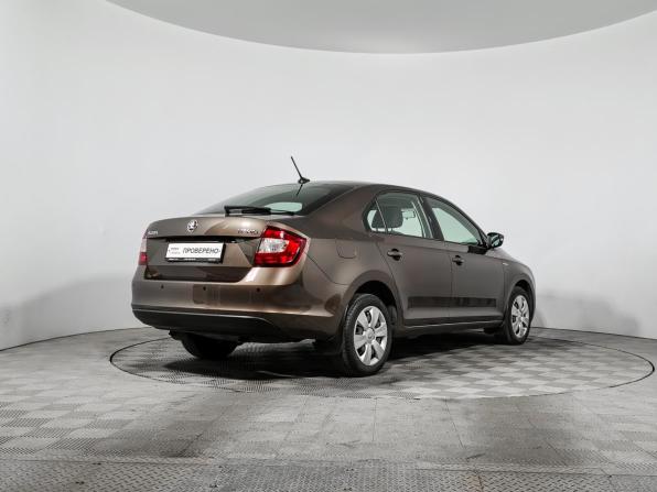 Skoda Rapid I Рестайлинг с пробегом 2019 года, цена 1 390 000 рублей, 88000 км, лифтбек, Автокод Объявления