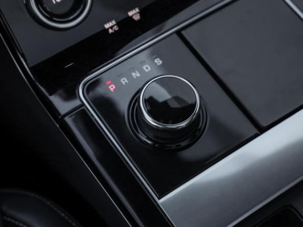 Land Rover Range Rover Velar I с пробегом 2019 года, цена 3 990 000 рублей, 99301 км, внедорожник, Автокод Объявления