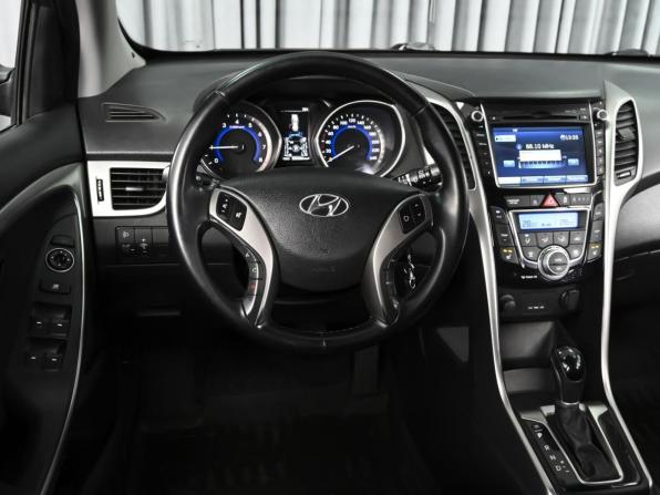 Hyundai i30 II с пробегом 2012 года, цена 999 000 рублей, 250388 км, хэтчбек, Автокод Объявления