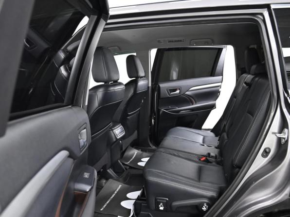 Toyota Highlander III (XU50) с пробегом 2015 года, цена 2 299 000 рублей, 129000 км, внедорожник, Автокод Объявления