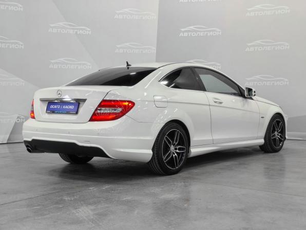 Mercedes-Benz C-Класс III (W204) Рестайлинг с пробегом 2011 года, цена 1 605 000 рублей, 220000 км, купе, Автокод Объявления