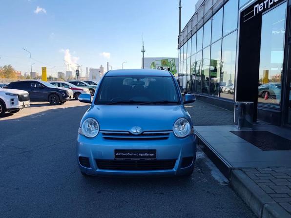 Toyota Sienta I Рестайлинг 2 с пробегом 2011 года, цена 945 000 рублей, 131575 км, компактвэн, Автокод Объявления