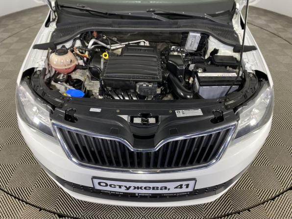 Skoda Rapid I Рестайлинг с пробегом 2019 года, цена 1 381 000 рублей, 96610 км, лифтбек, Автокод Объявления