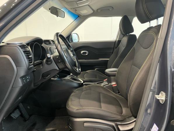 Kia Soul II Рестайлинг с пробегом 2016 года, цена 1 349 000 рублей, 151000 км, хэтчбек, Автокод Объявления
