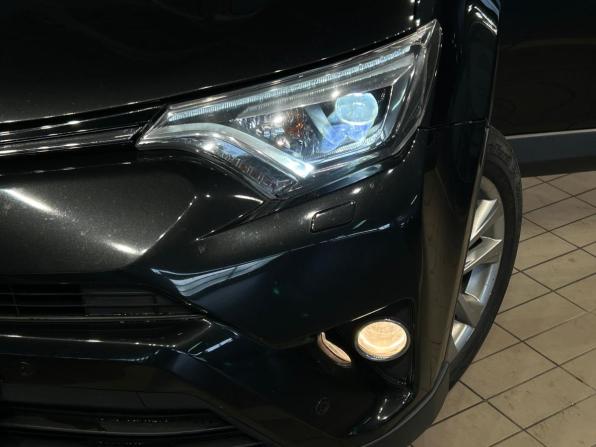 Toyota RAV4 IV (XA40) Рестайлинг с пробегом 2016 года, цена 2 393 000 рублей, 163283 км, внедорожник, Автокод Объявления