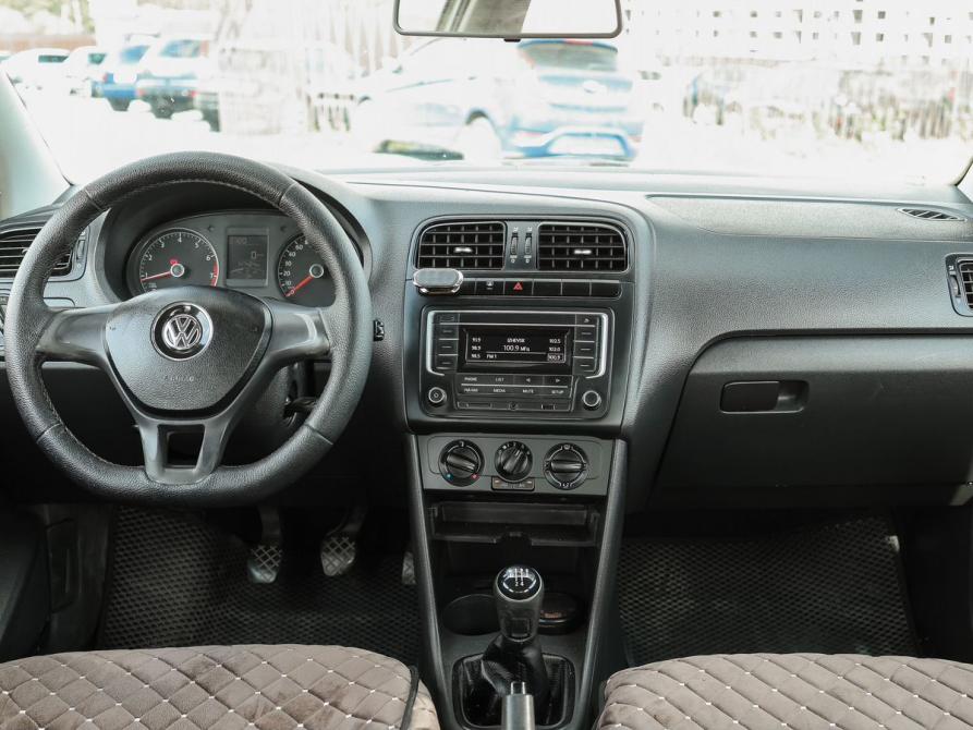 Volkswagen Polo V Рестайлинг Ижевск  - изображение 8