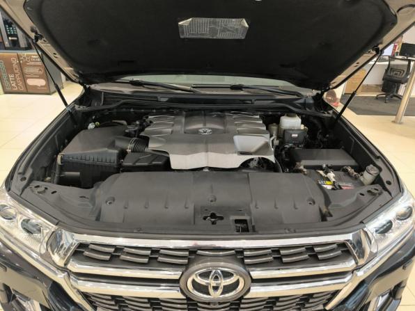 Toyota Land Cruiser 200 Series Рестайлинг 1 с пробегом 2013 года, цена 4 150 000 рублей, 165090 км, внедорожник, Автокод Объявления
