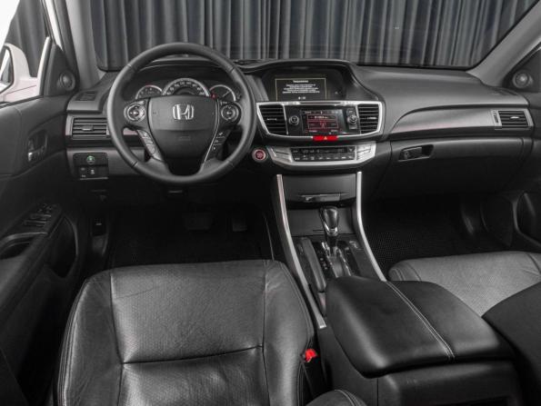 Honda Accord IX с пробегом 2013 года, цена 1 359 000 рублей, 195697 км, седан, Автокод Объявления