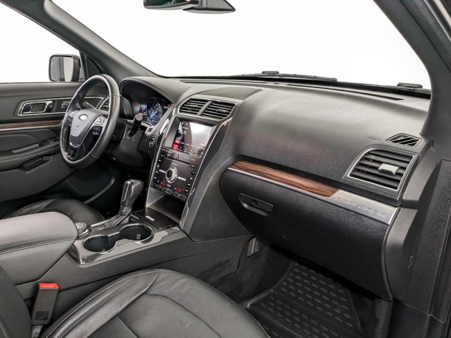 Ford Explorer V Рестайлинг 2 Москва  - изображение 12