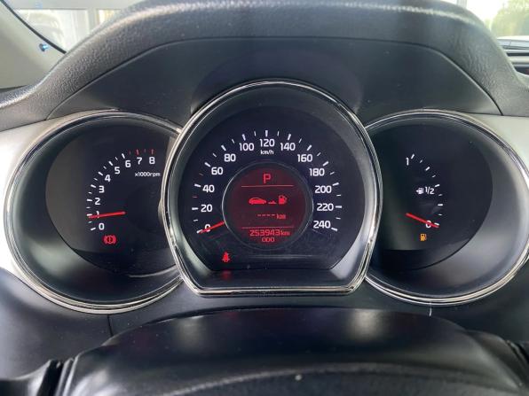 Kia Ceed II с пробегом 2014 года, цена 1 015 000 рублей, 253942 км, хэтчбек, Автокод Объявления