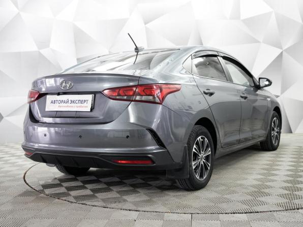 Hyundai Solaris II Рестайлинг с пробегом 2021 года, цена 1 733 000 рублей, 67500 км, седан, Автокод Объявления