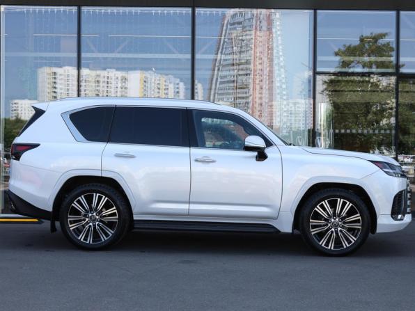 Lexus LX IV с пробегом 2022 года, цена 15 849 000 рублей, 43982 км, внедорожник, Автокод Объявления