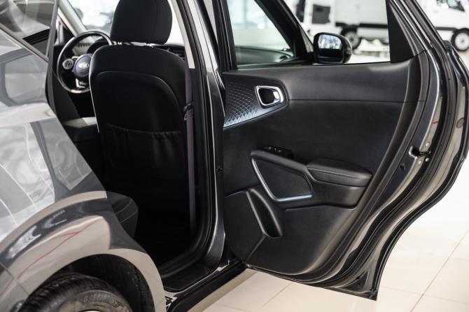 Kia Soul III с пробегом 2021 года, цена 2 290 000 рублей, 67002 км, хэтчбек, Автокод Объявления