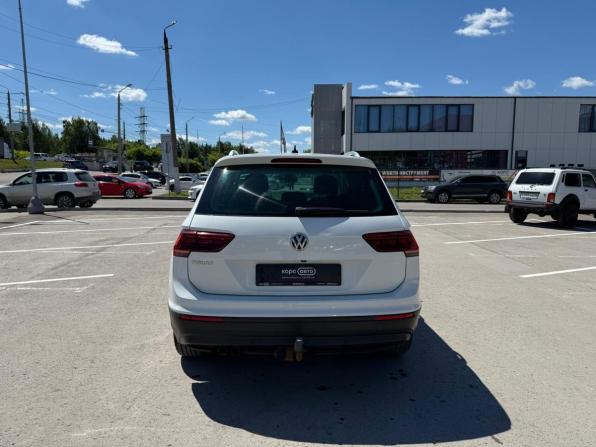 Volkswagen Tiguan II с пробегом 2019 года, цена 1 960 000 рублей, 167708 км, внедорожник, Автокод Объявления