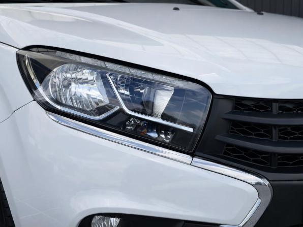 Lada (ВАЗ) XRAY I с пробегом 2018 года, цена 677 000 рублей, 99031 км, хэтчбек, Автокод Объявления