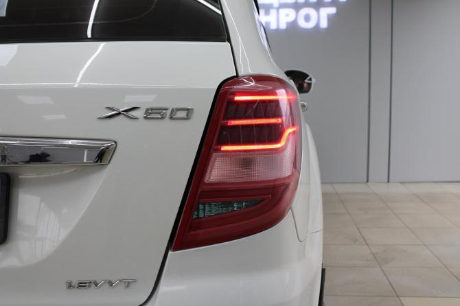 Lifan X60 I Рестайлинг с пробегом 2015 года, цена 695 000 рублей, 165000 км, внедорожник, Автокод Объявления