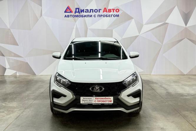 Lada (ВАЗ) Vesta I Рестайлинг (NG) с пробегом 2023 года, цена 1 395 000 рублей, 22600 км, седан, Автокод Объявления
