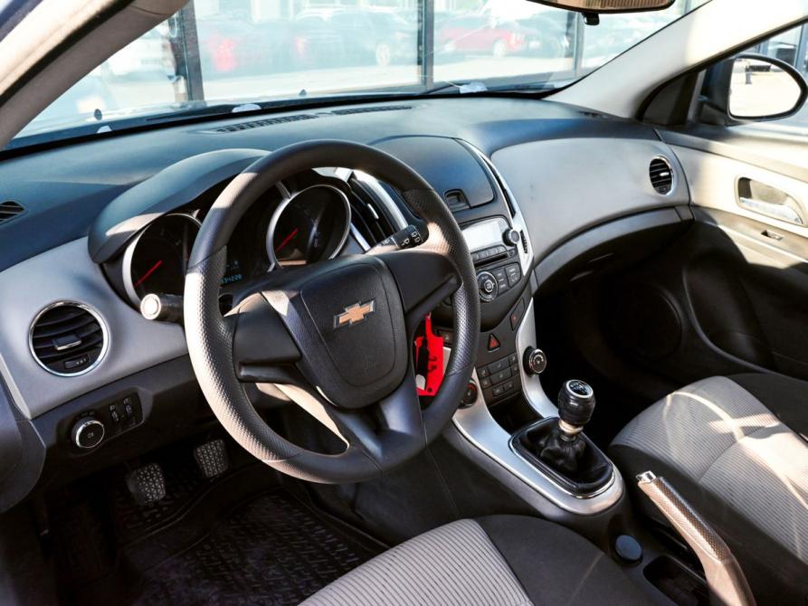 Chevrolet Cruze I Рестайлинг Екатеринбург  - изображение 12