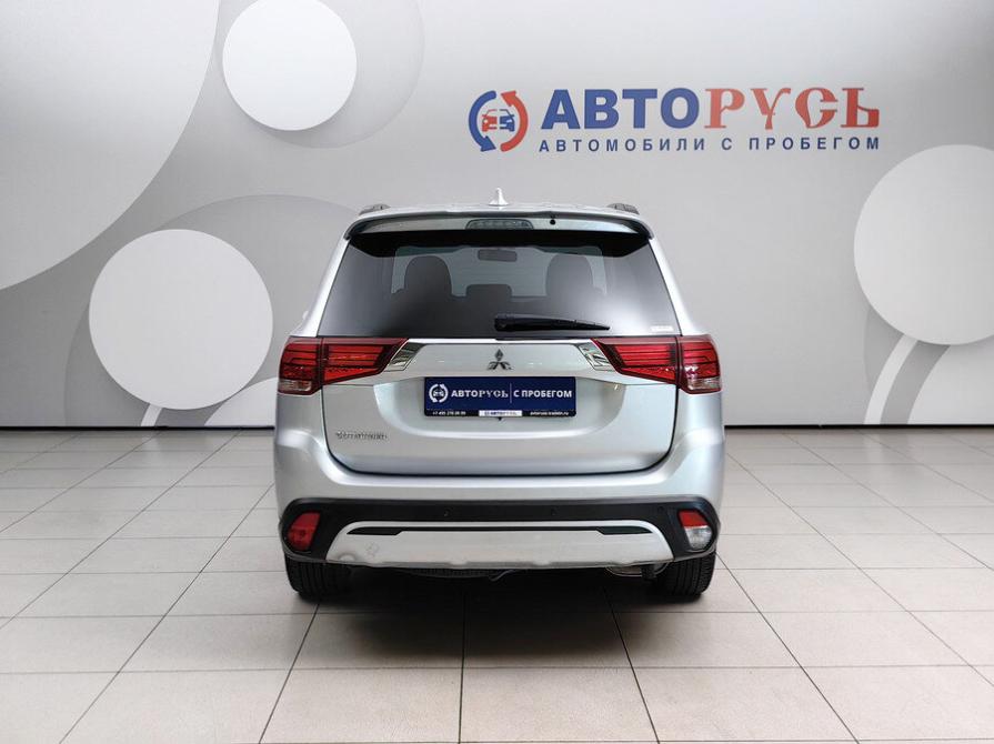 Mitsubishi Outlander III Рестайлинг 3 Подольск  - изображение 4