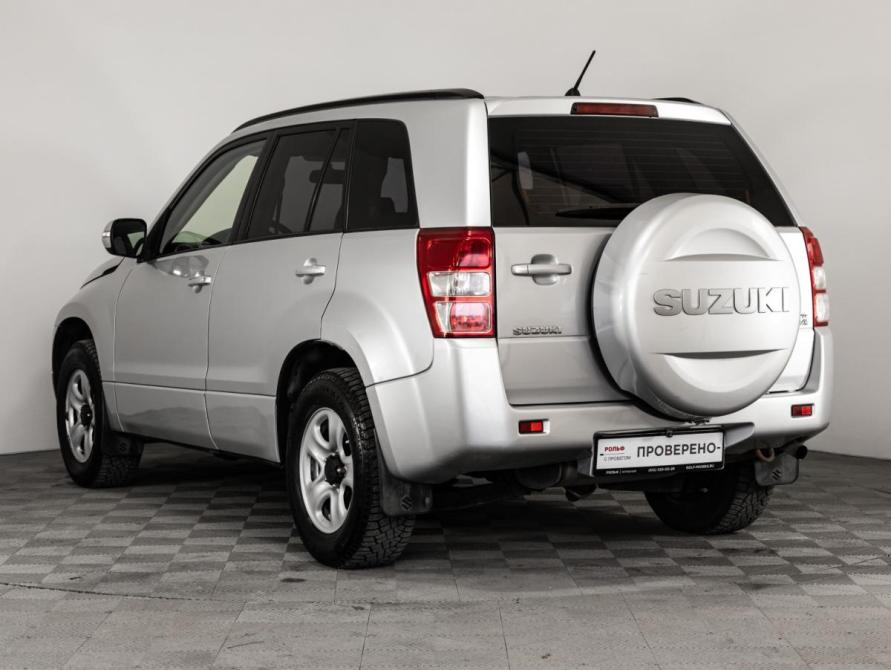 Suzuki Grand Vitara II Рестайлинг Санкт-Петербург  - изображение 7