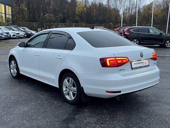 Volkswagen Jetta VI Рестайлинг с пробегом 2018 года, цена 1 399 000 рублей, 120691 км, седан, Автокод Объявления