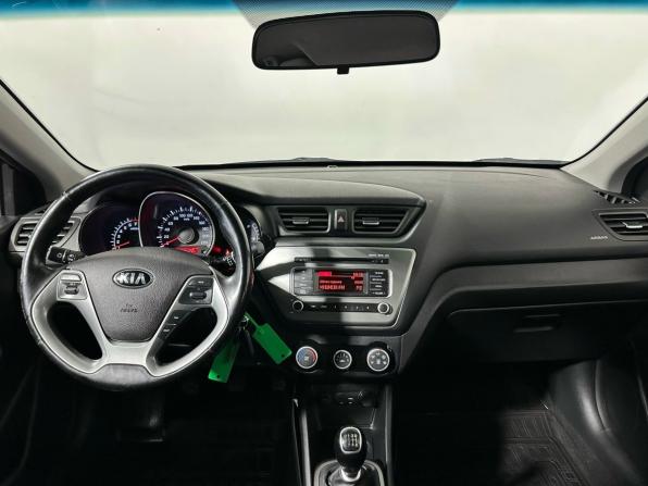 Kia Rio III Рестайлинг с пробегом 2017 года, цена 1 000 000 рублей, 100771 км, седан, Автокод Объявления