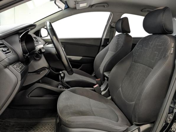 Kia Rio III Рестайлинг с пробегом 2015 года, цена 1 230 000 рублей, 97330 км, седан, Автокод Объявления