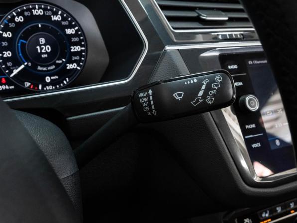 Volkswagen Tiguan II с пробегом 2017 года, цена 2 688 000 рублей, 162394 км, внедорожник, Автокод Объявления